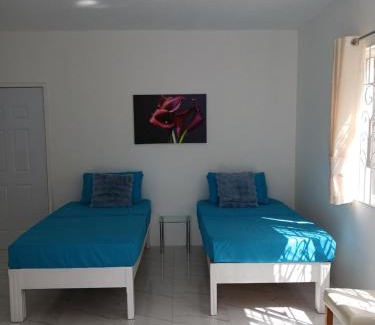 Tower Isle Bed & Breakfast | Hill View Rooms