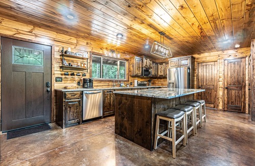 Ozark Cabin | Hillbilly Paradise ~ Brand New Cabin on the Mulberry!