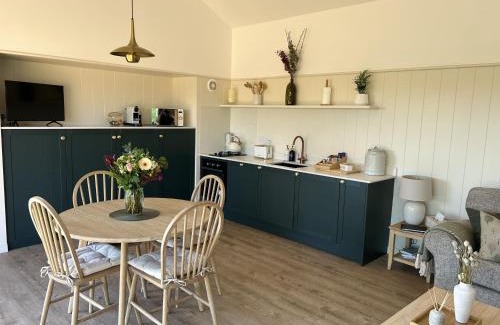 Limpley Stoke House | Hillbyre