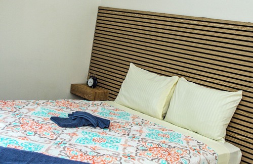 Boscobel House | HillCrest Bungalow - mins to Ocho Rios