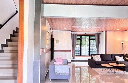 Cipanas Villa | hillcure villa kota bunga puncak by citrus house