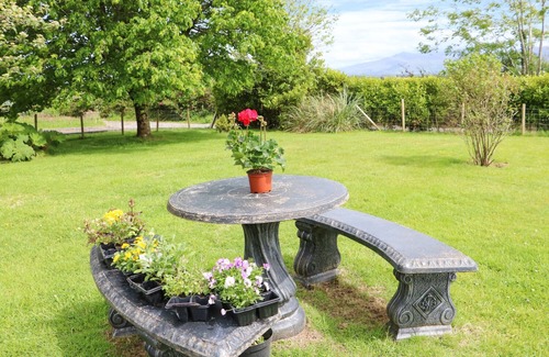 Dromin Cottage | Hillgrove House