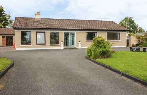 Dromin Cottage | Hillgrove House