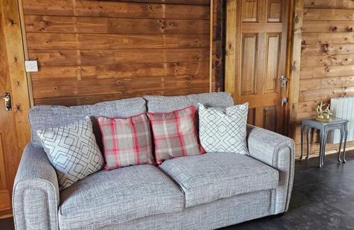 Fortrose Ski Chalet | Hillhaven Lodge