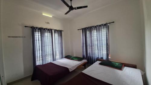 Kolagappara House | Hillnest Homestay