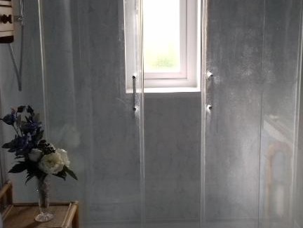 Laugharne Bed & Breakfast | Hills Farm B&B Laugharne