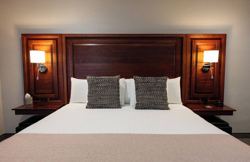 Hillsdale Hotel | Hillsdale College Dow Hotel and Conference Center
