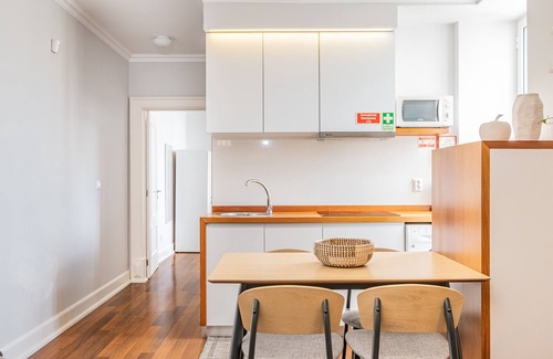 Sao Pedro Apartment | Hillside - By Wehost