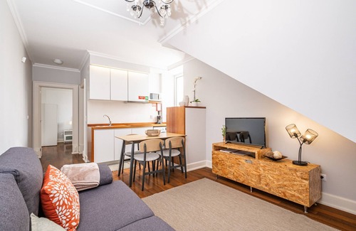 Sao Pedro Apartment | Hillside - By Wehost