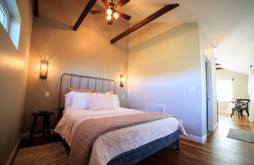 Hillside Ski Chalet | Hillside Colorado Cottages
