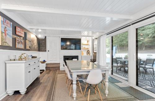 Grand Haven House | Hillside Cottage- Great Vacation Rental with Private Pool