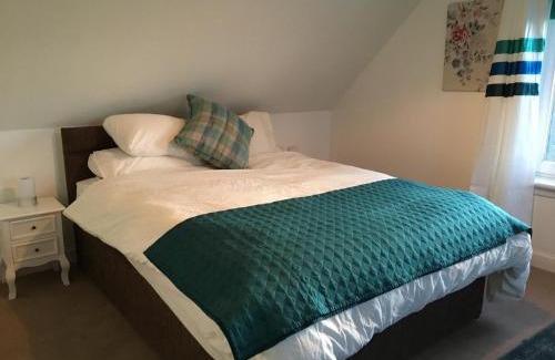 Kyleakin Bed & Breakfast | Hillside