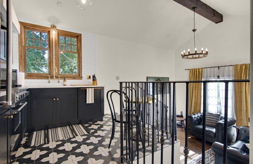 Paso Robles House | HILLSIDE HACIENDA- 4 Blocks to Downtown Paso