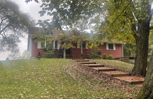 Chillicothe House | Hillside Haven Farm Stay