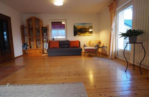 Bodensdorf Apartment | Hillside Hideaway
