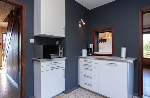 Stavelot House | Hillside Stay near Coo Fall