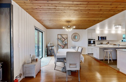 Sea Ranch House | Hillside tree house in redwoods with ocean views & pool access - dog-friendly