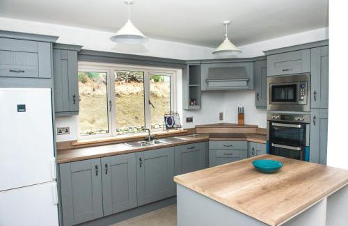 Farranfore House | Hillside View Holiday Home