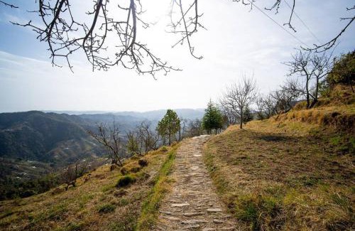 Satbunga House | Hilltop 3BHK Cottage l Camp Bagicha