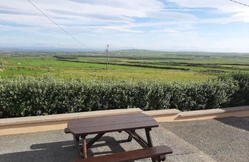 Carrigaholt House | Hilltop Cottage