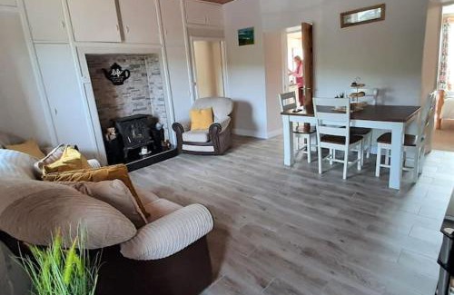Carrigaholt House | Hilltop Cottage