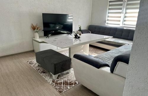 Tuzla Canton House | Hilltop Family House Panoramic Views