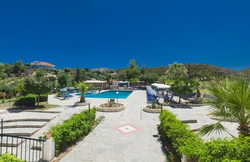 Haniotis Hotel | Hilltop