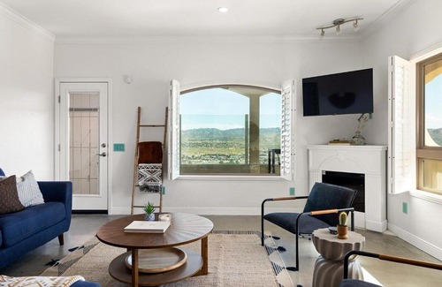 Yucca Valley House | Hilltop Haven Near Joshua Tree National Park