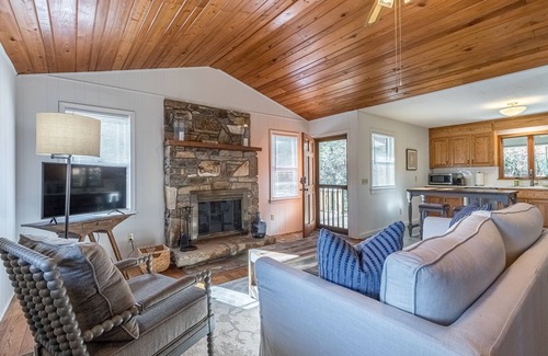 Cashiers Cabin | Hilltop Hideaway- Cozy Cabin w/Fireplace, Private Deck/Yard, Family Friendly!
