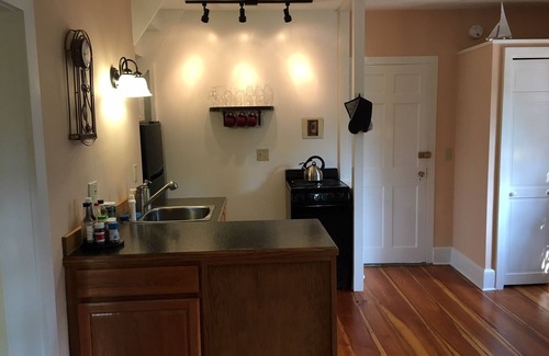 Belfast Apartment | Hilltop Hideaway - Downtown Belfast