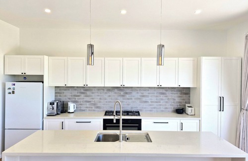 Creswick House | Hilltop Retreat Creswick Near Daylesford Ballarat