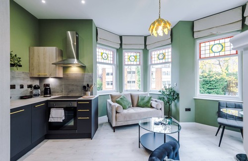Offerton Apartment | Hilltop Serviced Apartments - Stockport