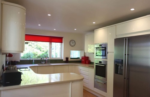 Coniston Cottage | Hilltop - spacious village cottage with incredible mountain views