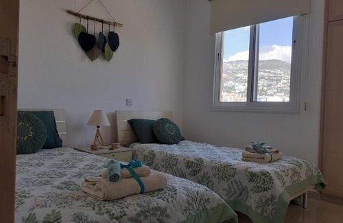 Old Town Apartment | Hilltop View Peyia