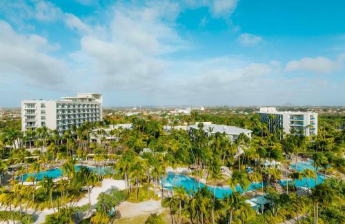 Palm Beach Resort | Hilton Aruba Caribbean Resort & Casino