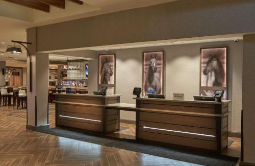 Florence Hotel | Hilton Cincinnati Airport