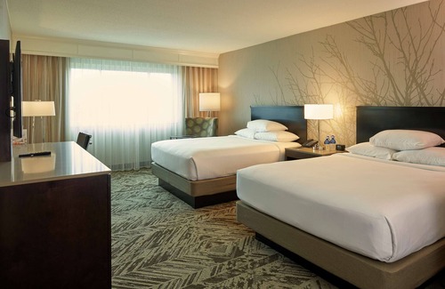 Florence Hotel | Hilton Cincinnati Airport