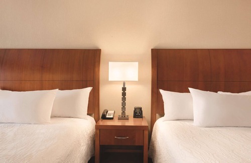 North Canton Hotel | Hilton Garden Inn Akron Canton Airport