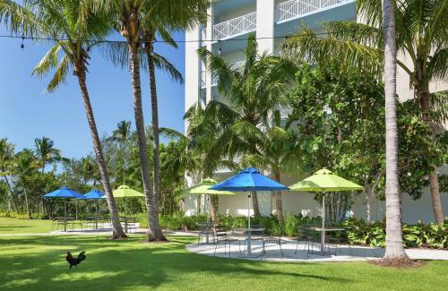 New Town Hotel | Hilton Garden Inn Key West/The Keys Collection