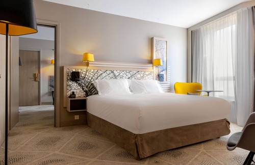 Quartier du Pont-de-Flandre Hotel | Hilton Garden Inn Paris La Villette