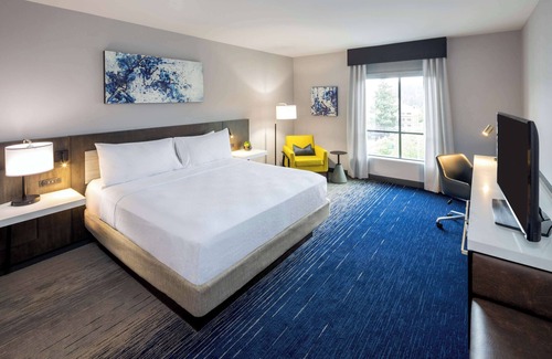 Downtown Hotel | Hilton Garden Inn Redmond Seattle