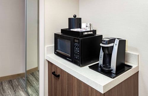 Rancho Bernardo Hotel | Hilton Garden Inn San Diego - Rancho Bernardo