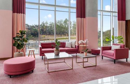 Alajuela Hotel | Hilton Garden Inn San Jose Airport City Mall