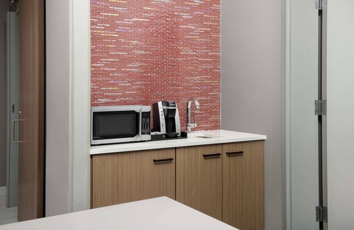 San Jose Hotel | Hilton Garden Inn San Jose Airport