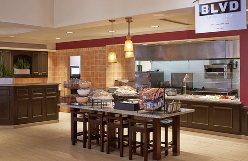 Brown and Stetson Business Hotel | Hilton Garden Inn Scottsdale Old Town