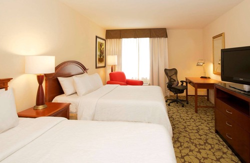 Northwest Hotel | Hilton Garden Inn Virginia Beach Town Center
