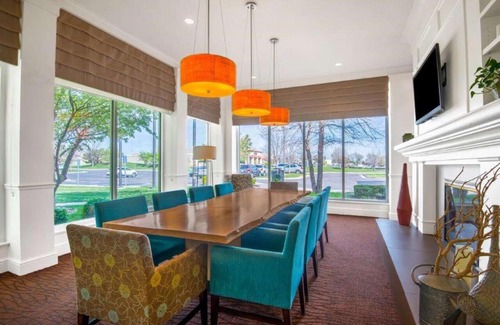 Greenwich Hotel | Hilton Garden Inn Wichita