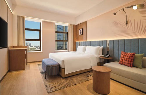 Zhanqian District Hotel | Hilton Garden Inn Yingkou Zhanqian
