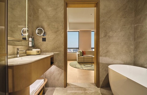Zhanqian District Hotel | Hilton Garden Inn Yingkou Zhanqian