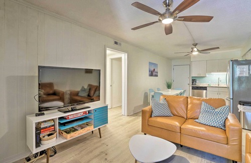 North Forest Beach Condo | Hilton Head Condo w/Covered Balcony + Pool Access